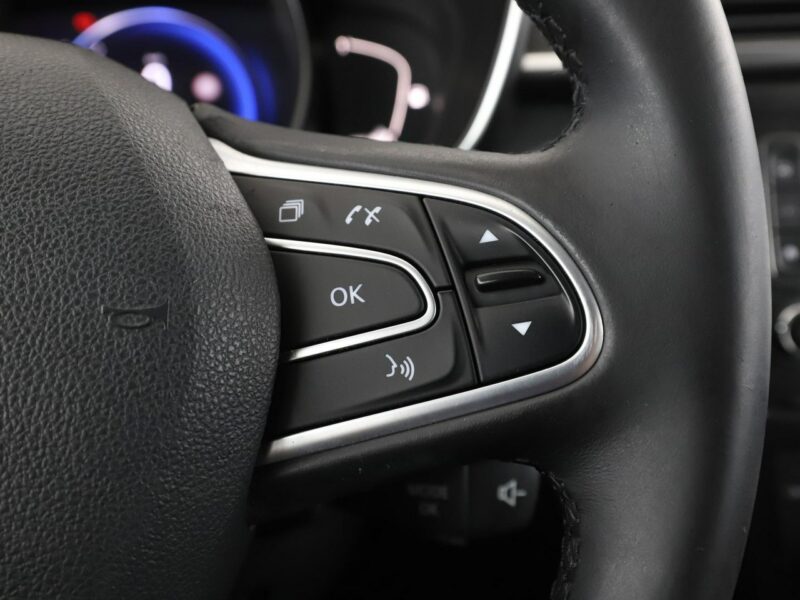 Renault Kadjar Navi, Podg.fotele, kam.cofania, aut.klima, BOSE audio, Bluetooth I (2015-)