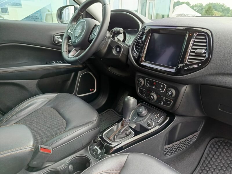 Jeep Compass Limited 1.4 170KM AT 4x4 , NAVI, niski przebieg, wyposażenie II (2016-)
