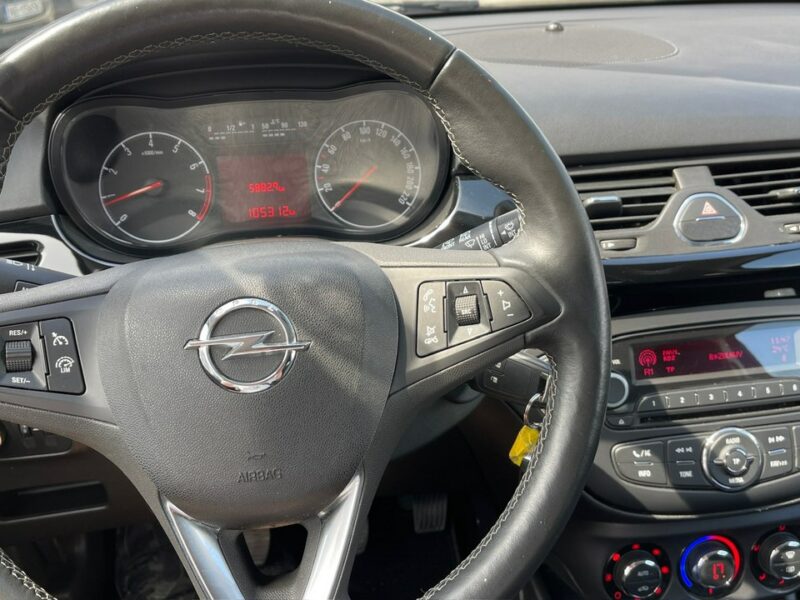 Opel Corsa 1.4 Benzyna Bogato Wyposażony Zarejestrowany Ubezpieczony E (2014-)