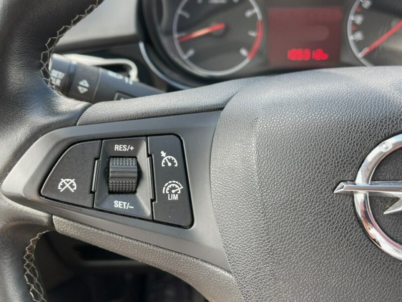 Opel Corsa 1.4 Benzyna Bogato Wyposażony Zarejestrowany Ubezpieczony E (2014-)
