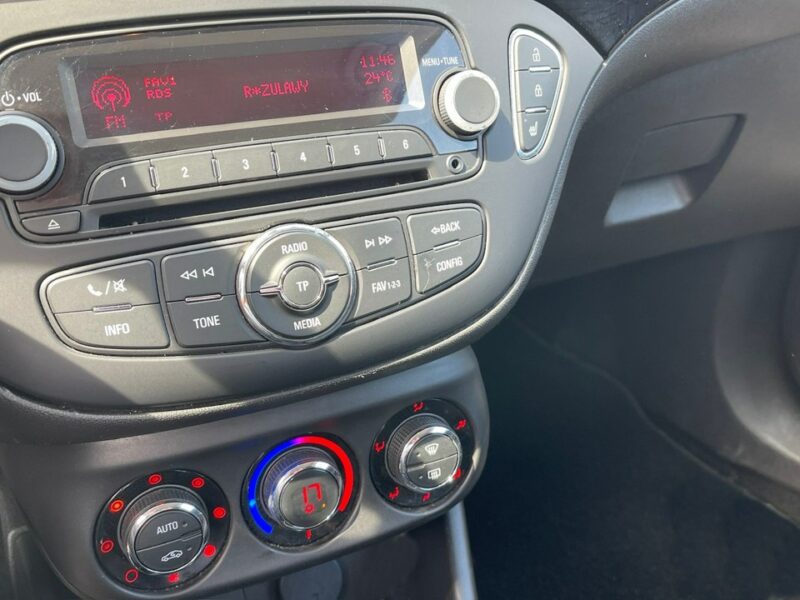 Opel Corsa 1.4 Benzyna Bogato Wyposażony Zarejestrowany Ubezpieczony E (2014-)