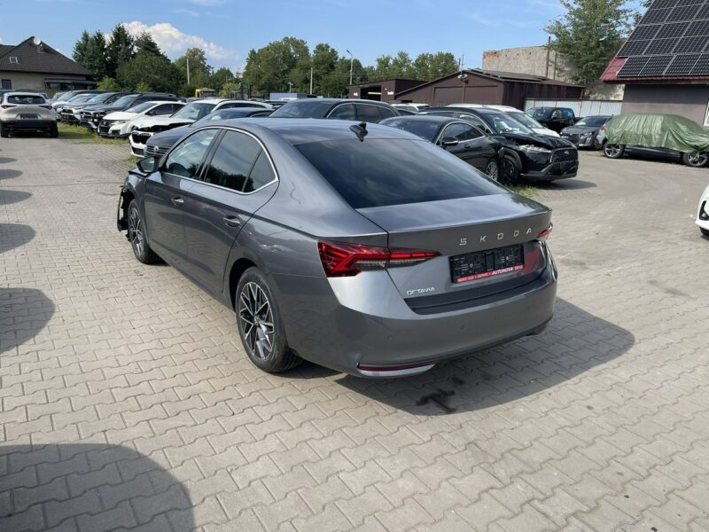Škoda Octavia Virtual cockpit Podgrzewanie Skóra Kamera 150KM IV (2020-)