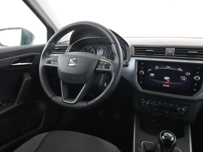 Seat Arona 1.6 TDI Style Climatronic Tempomat Elektryka Multimedia ParkAssist