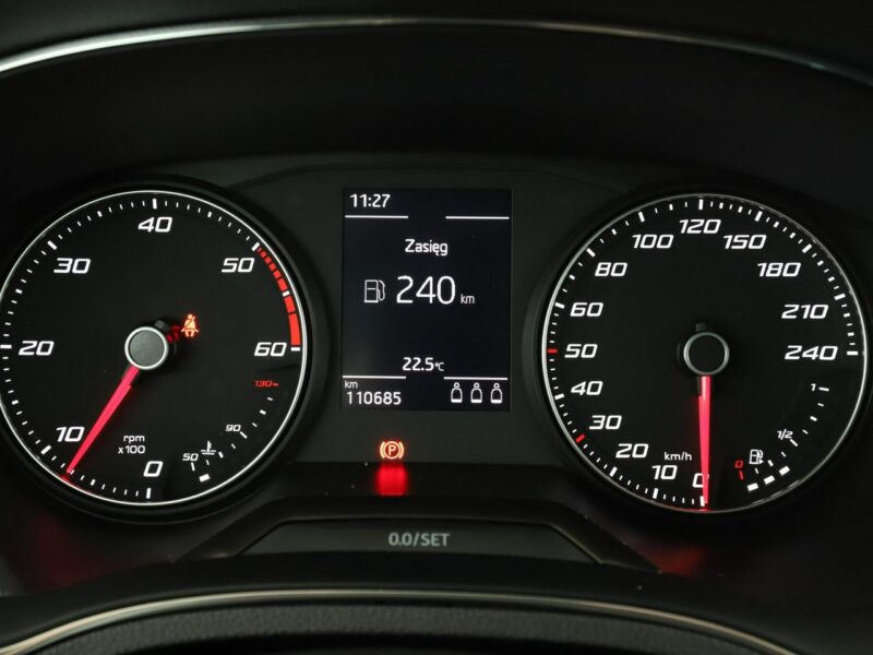 Seat Arona 1.6 TDI Style Climatronic Tempomat Elektryka Multimedia ParkAssist