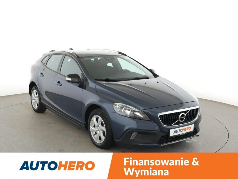 Volvo V40 Cross Country CrossCountry PDC tempomat Bluetooth