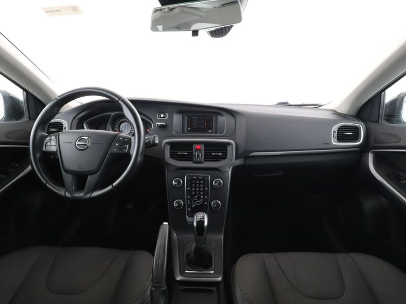 Volvo V40 Cross Country CrossCountry PDC tempomat Bluetooth