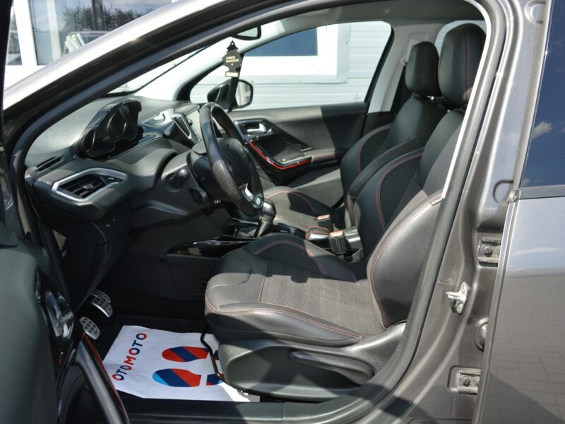 Peugeot 2008 GT-Line 1.2i 100% bezwypadkowy Panoramadach Kamera Navi 71tys.km. I (2013-2019)