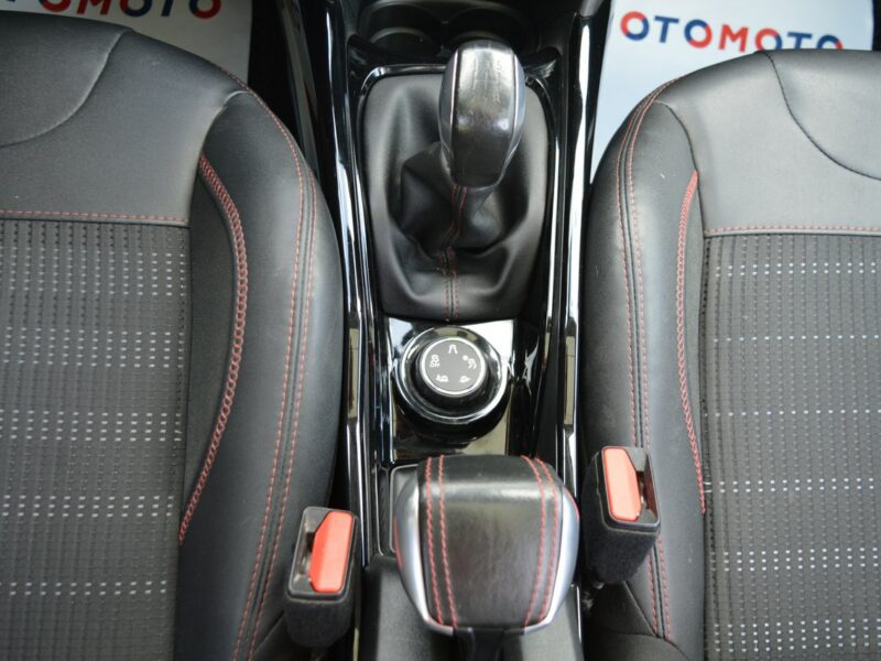 Peugeot 2008 GT-Line 1.2i 100% bezwypadkowy Panoramadach Kamera Navi 71tys.km. I (2013-2019)