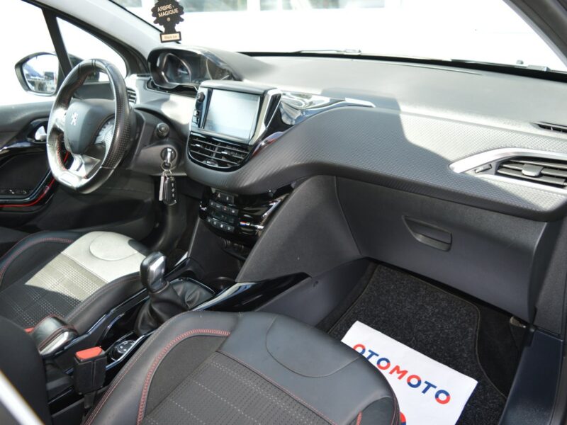 Peugeot 2008 GT-Line 1.2i 100% bezwypadkowy Panoramadach Kamera Navi 71tys.km. I (2013-2019)