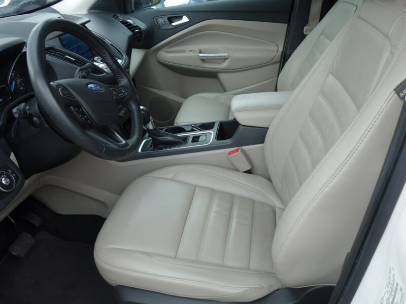 Ford Escape Ford Escape II (2008-)
