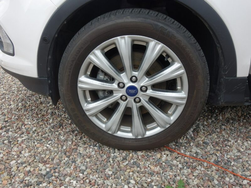 Ford Escape Ford Escape II (2008-)