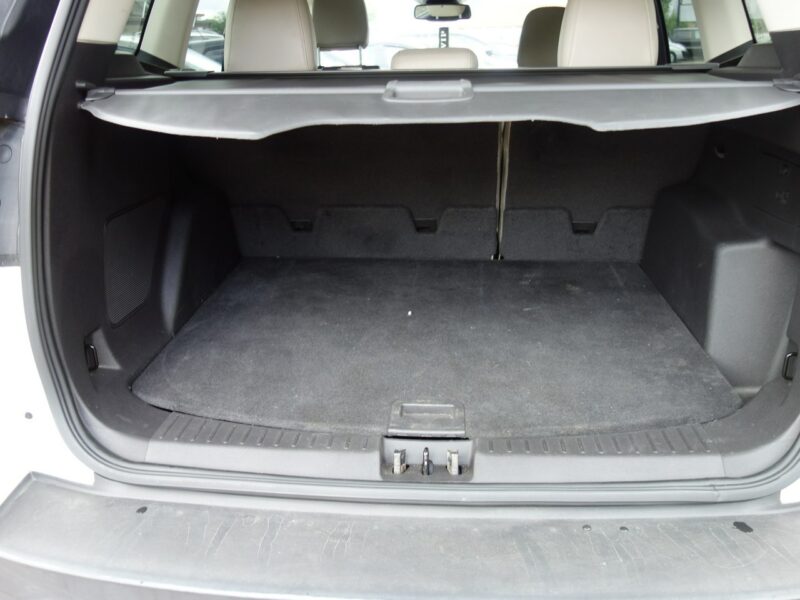 Ford Escape Ford Escape II (2008-)