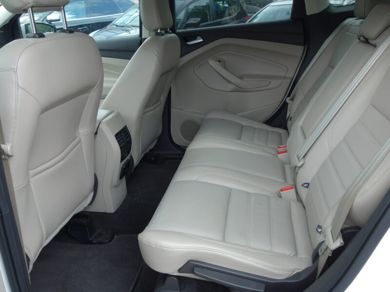 Ford Escape Ford Escape II (2008-)