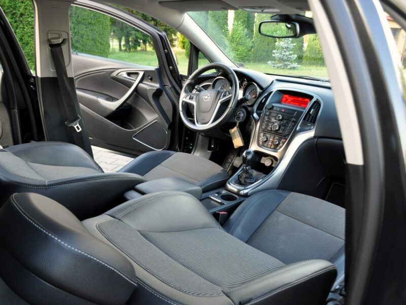 Opel Astra 1.4T(140KM)*Xenon*Led*Activ*Grzana Kierownica*Skóry*2xPDC*Alu17"ASO J (2009-2019)