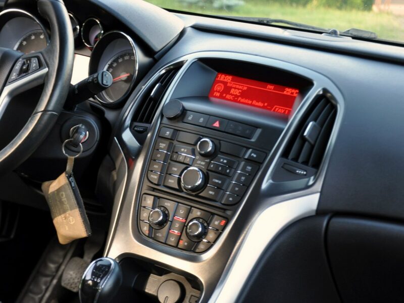 Opel Astra 1.4T(140KM)*Xenon*Led*Activ*Grzana Kierownica*Skóry*2xPDC*Alu17"ASO J (2009-2019)