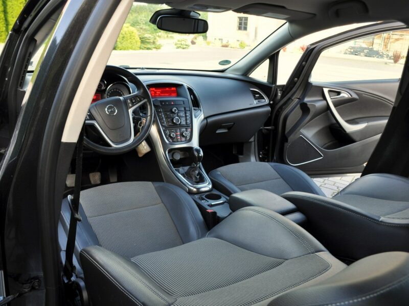 Opel Astra 1.4T(140KM)*Xenon*Led*Activ*Grzana Kierownica*Skóry*2xPDC*Alu17"ASO J (2009-2019)