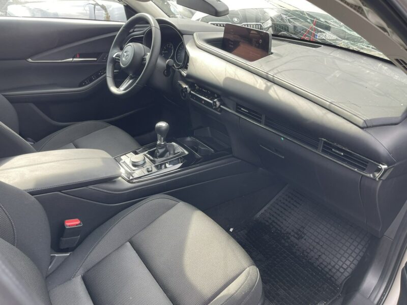 Mazda CX-30 eSkyactivGPodgrzewanie Kamera 140KM