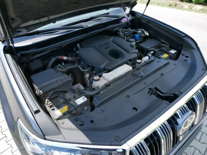 Toyota Land Cruiser 2.8 D-4D 177KM -4x4 -Automat -Kraj -1 Właściciel -Serwis ASO +Opony VII (2017-)