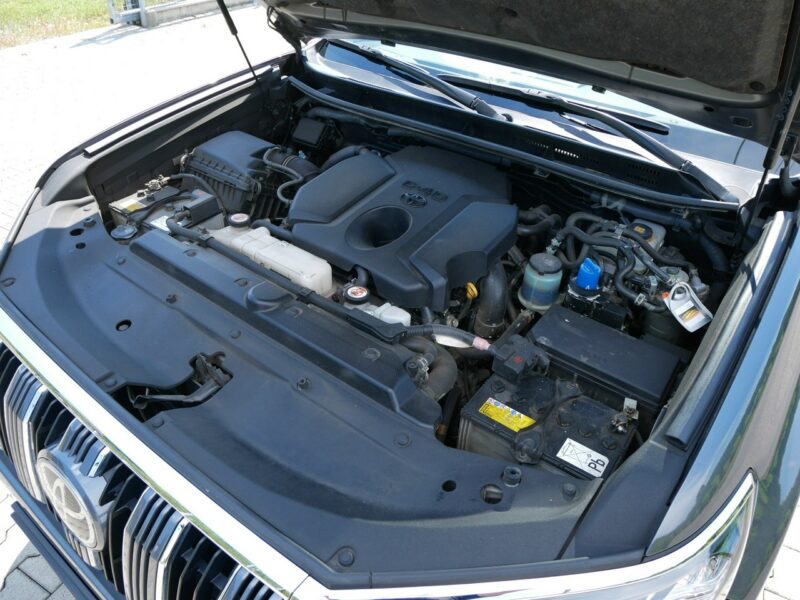 Toyota Land Cruiser 2.8 D-4D 177KM -4x4 -Automat -Kraj -1 Właściciel -Serwis ASO +Opony VII (2017-)