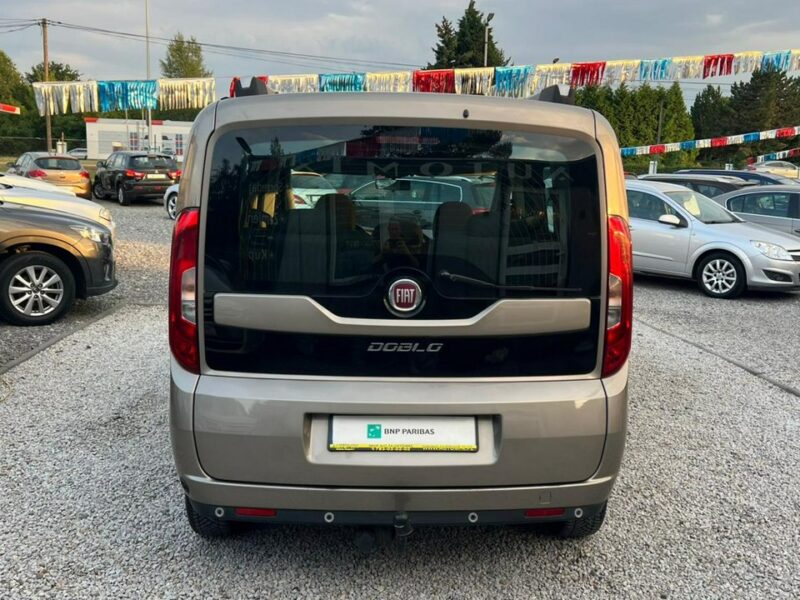 Fiat Doblo 7- os * 1.4 Benz + Fabryczne LPG * Salon PL - I Wł / Gwarancja w cenie II (2009-)