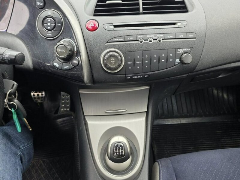 Honda Civic 1.8 Benzyna + LPG 140 KM, Klimatyzacja, Alufelgi, Komputer, Panorama VIII (2006-2011)