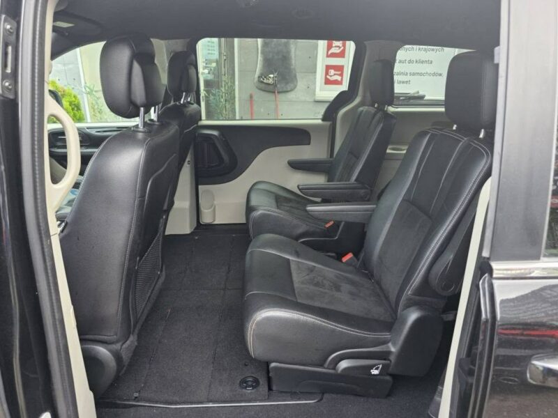 Dodge Grand Caravan 3.6 Benzyna 286 KM, Klimatyzacja, Alufelgi, El. Drzwi i Klapa, Kamera V (2007-)