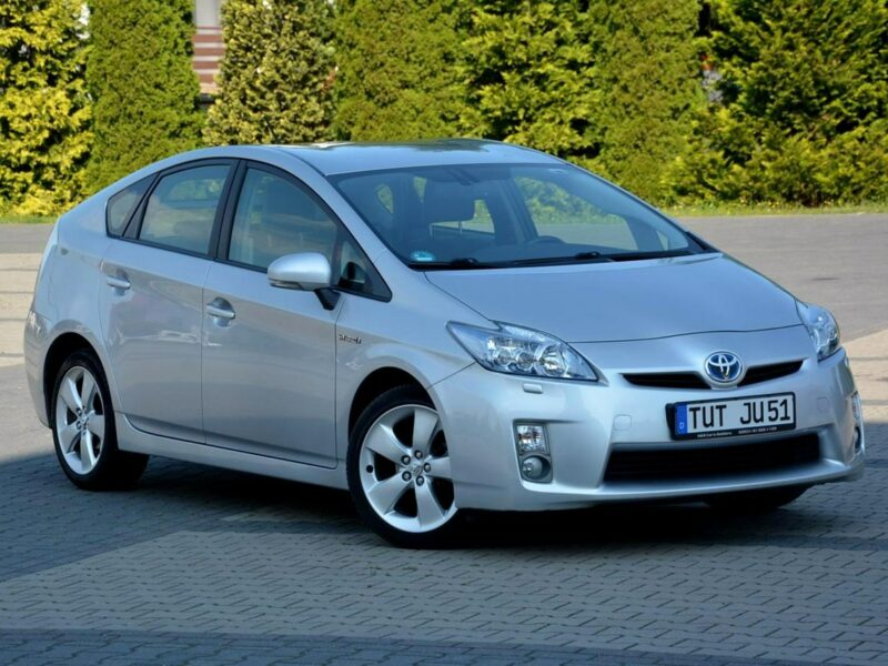 Toyota Prius 108 Przebieg Xenon Keyless go Head Up Oryginał IV (2009-)