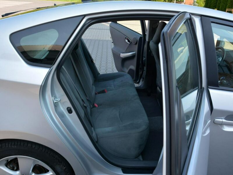 Toyota Prius 108 Przebieg Xenon Keyless go Head Up Oryginał IV (2009-)