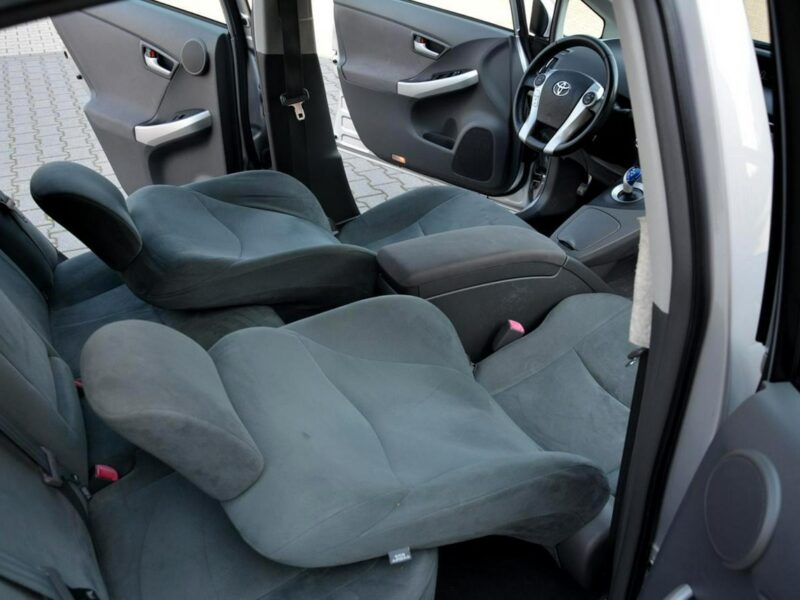 Toyota Prius 108 Przebieg Xenon Keyless go Head Up Oryginał IV (2009-)