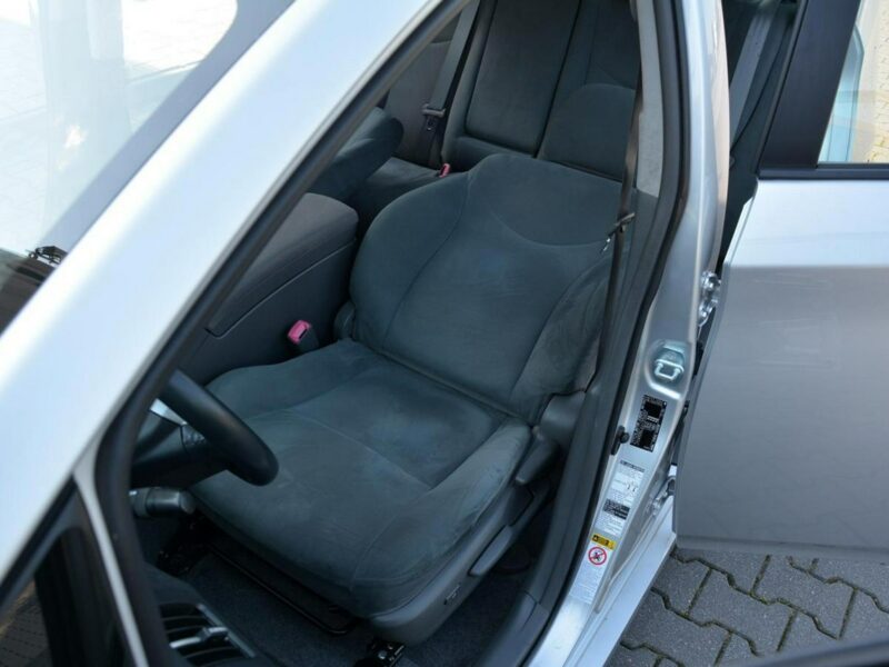 Toyota Prius 108 Przebieg Xenon Keyless go Head Up Oryginał IV (2009-)