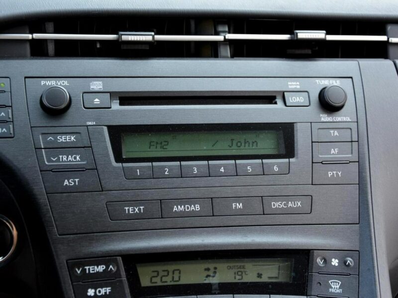 Toyota Prius 108 Przebieg Xenon Keyless go Head Up Oryginał IV (2009-)