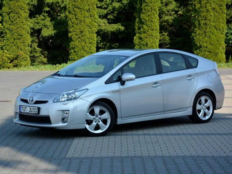 Toyota Prius 108 Przebieg Xenon Keyless go Head Up Oryginał IV (2009-)
