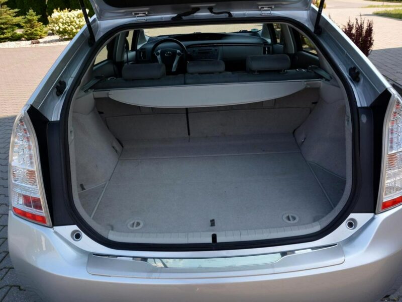 Toyota Prius 108 Przebieg Xenon Keyless go Head Up Oryginał IV (2009-)