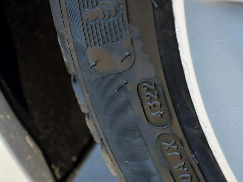 Toyota Prius 108 Przebieg Xenon Keyless go Head Up Oryginał IV (2009-)