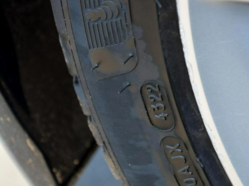 Toyota Prius 108 Przebieg Xenon Keyless go Head Up Oryginał IV (2009-)