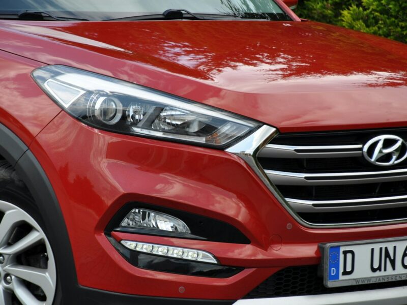 Hyundai Tucson 2.0CRDi(136KM)*4WD*Led*Navi*Kamera*Grzana Kierowni*Welur*Reling*Alu17" III (2015-2020)