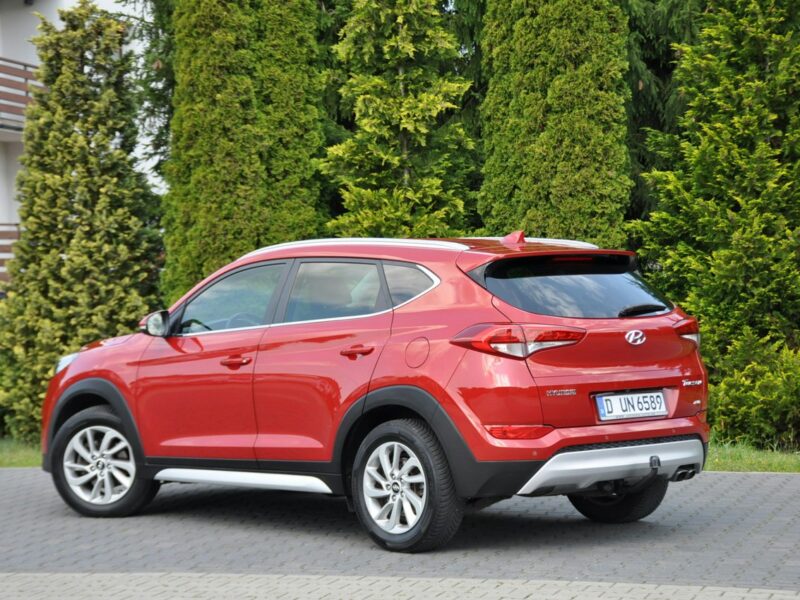 Hyundai Tucson 2.0CRDi(136KM)*4WD*Led*Navi*Kamera*Grzana Kierowni*Welur*Reling*Alu17" III (2015-2020)