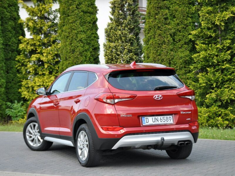 Hyundai Tucson 2.0CRDi(136KM)*4WD*Led*Navi*Kamera*Grzana Kierowni*Welur*Reling*Alu17" III (2015-2020)