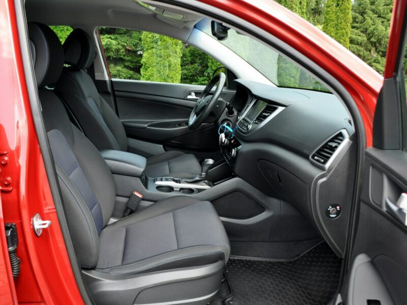Hyundai Tucson 2.0CRDi(136KM)*4WD*Led*Navi*Kamera*Grzana Kierowni*Welur*Reling*Alu17" III (2015-2020)