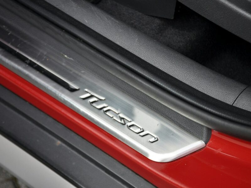Hyundai Tucson 2.0CRDi(136KM)*4WD*Led*Navi*Kamera*Grzana Kierowni*Welur*Reling*Alu17" III (2015-2020)