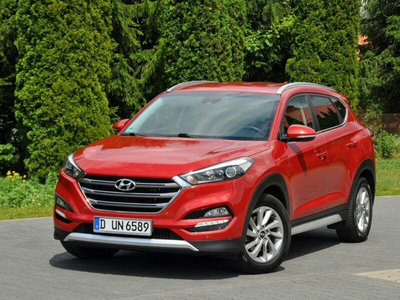Hyundai Tucson 2.0CRDi(136KM)*4WD*Led*Navi*Kamera*Grzana Kierowni*Welur*Reling*Alu17" III (2015-2020)