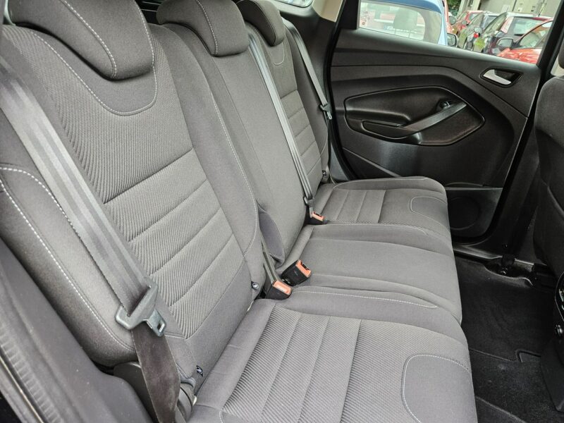 Ford Kuga Klima x 2 / Podgrzewane fotele + szyba / 6 biegów / START/STOP II (2012-)