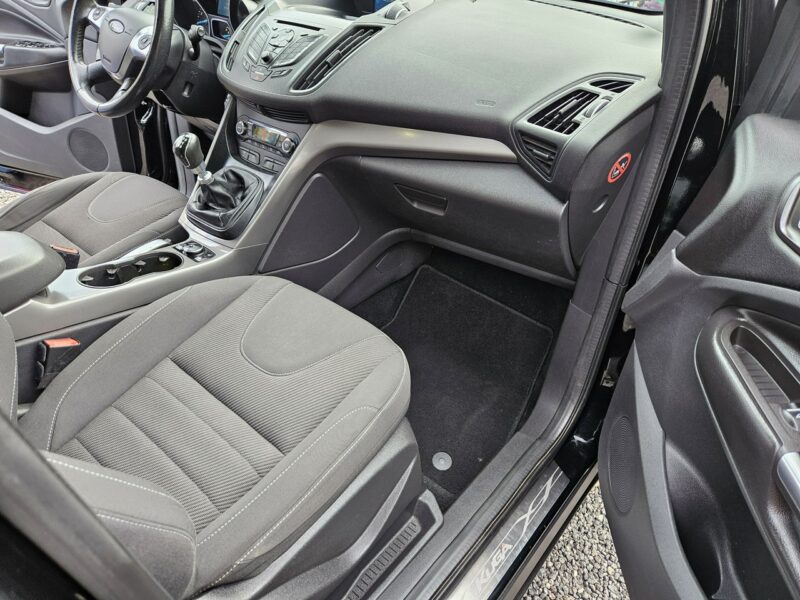 Ford Kuga Klima x 2 / Podgrzewane fotele + szyba / 6 biegów / START/STOP II (2012-)