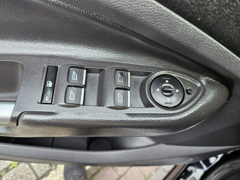 Ford Kuga Klima x 2 / Podgrzewane fotele + szyba / 6 biegów / START/STOP II (2012-)