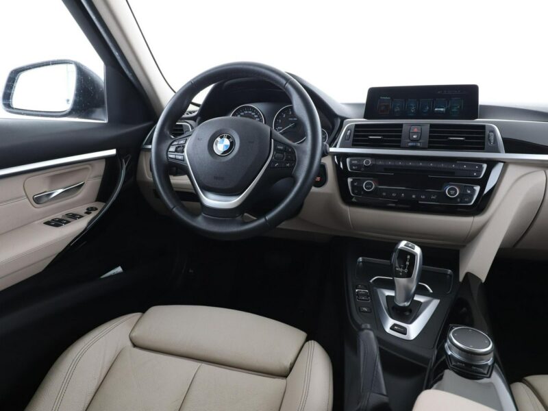BMW 330 GRATIS! Pakiet Serwisowy o wartości 600 zł! F30 (2012-)