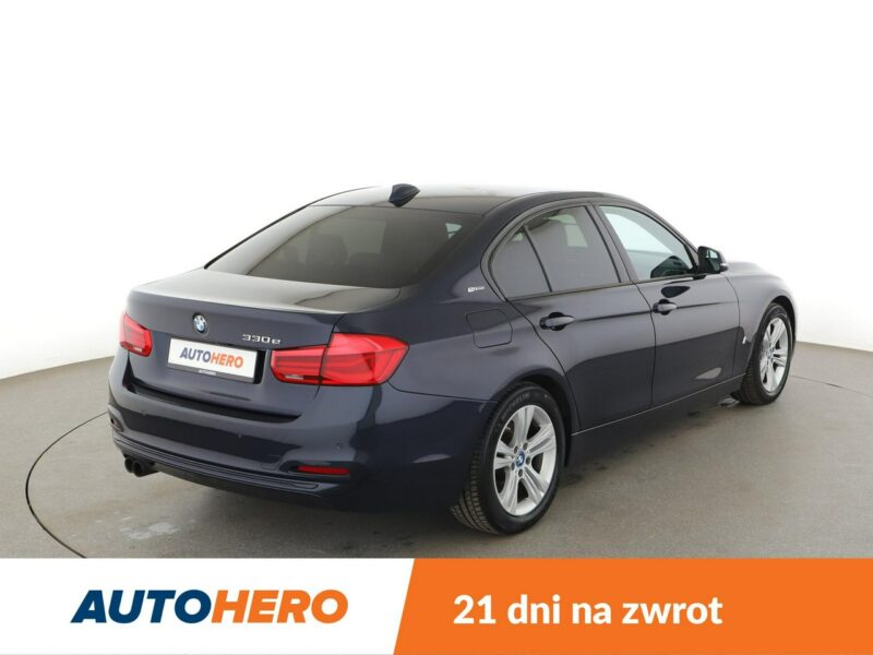 BMW 330 GRATIS! Pakiet Serwisowy o wartości 600 zł! F30 (2012-)