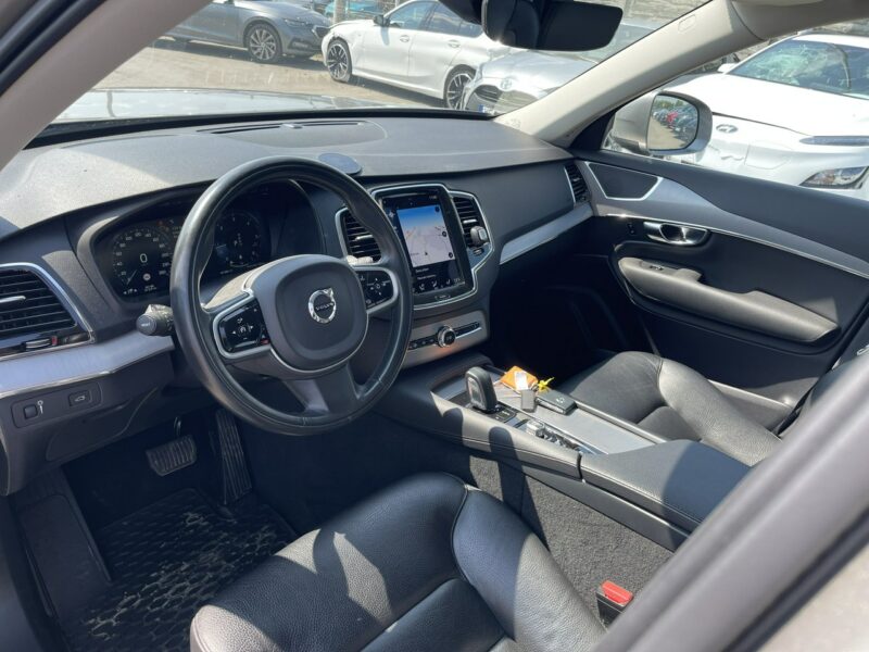 Volvo XC 90 D5 AWD Momentum Virtual Podgrzewanie II (2014-)