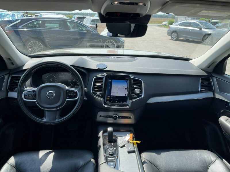 Volvo XC 90 D5 AWD Momentum Virtual Podgrzewanie II (2014-)