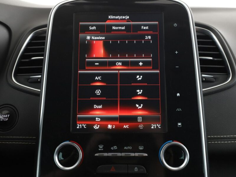 Renault Scenic Energy BOSE-Edition półskóra navi grzane fotele PDC tempomat FullLED IV (2016-)