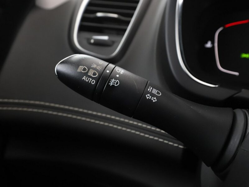 Renault Scenic Energy BOSE-Edition półskóra navi grzane fotele PDC tempomat FullLED IV (2016-)